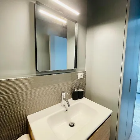 Corner House * Trieste