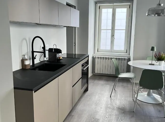 Corner House * Trieste